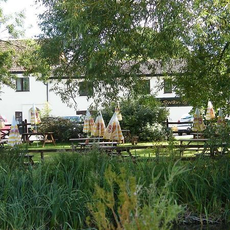 The Swan At Stoford Hotel Stapleford  Eksteriør billede