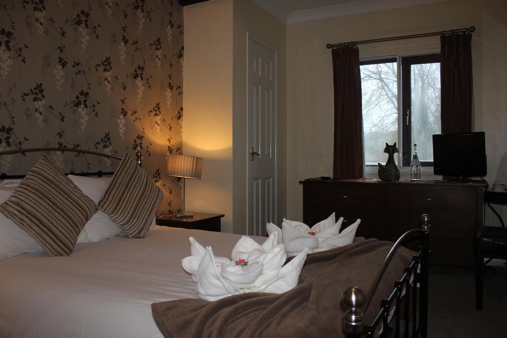 The Swan At Stoford Hotel Stapleford  Eksteriør billede